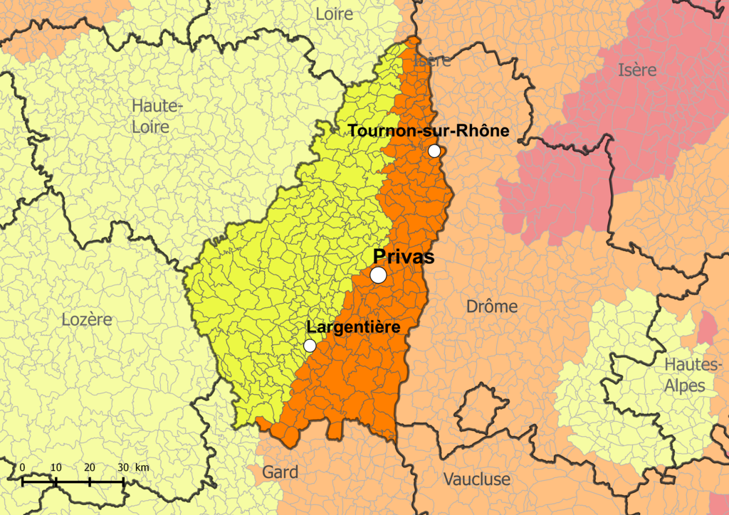 Décrassage ou démoussage de toiture Ardèche