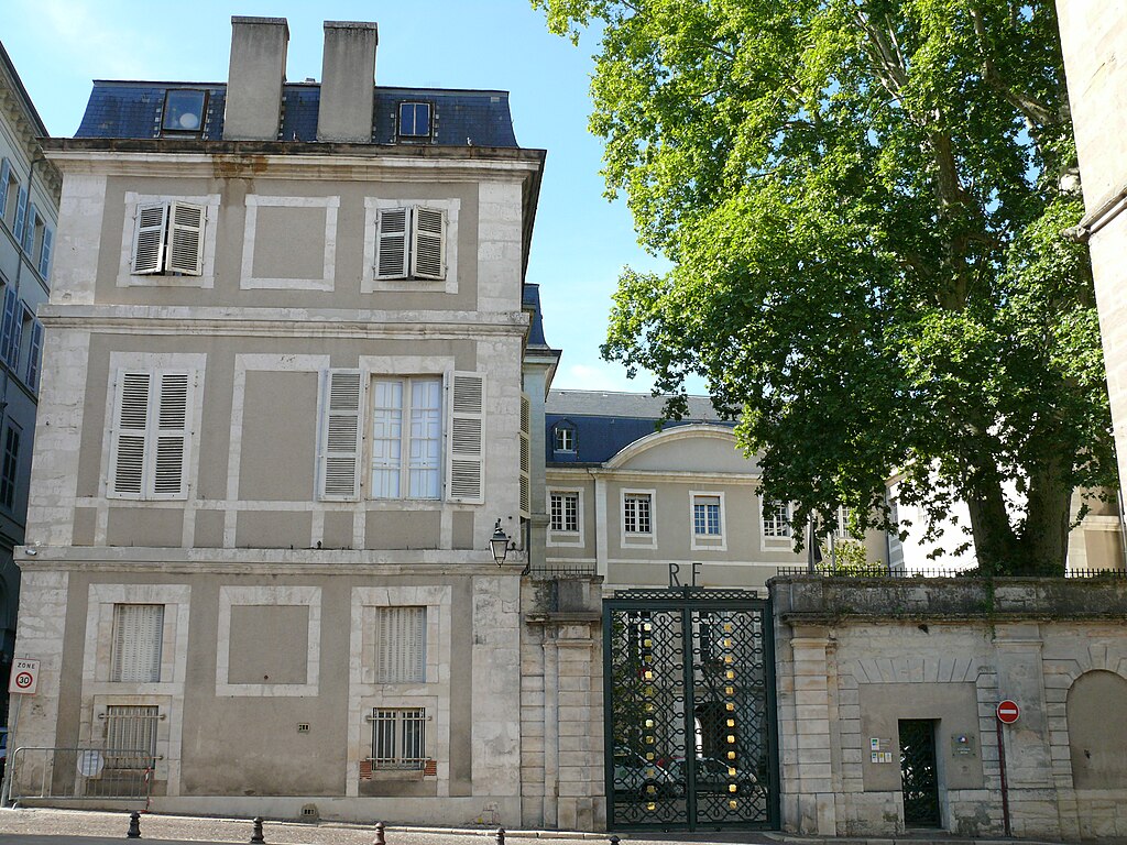 Décrassage ou démoussage de toiture Lot