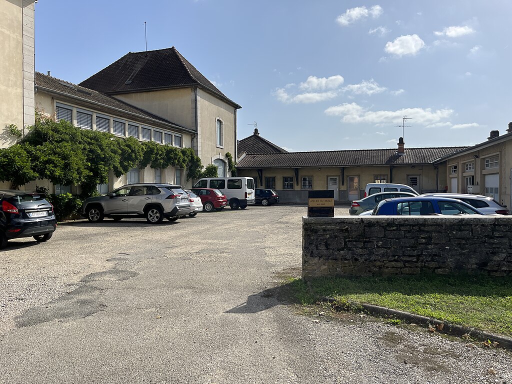 Décrassage ou démoussage de toiture Bourg-en-Bresse