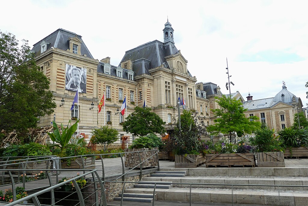 Décrassage ou démoussage de toiture Évreux