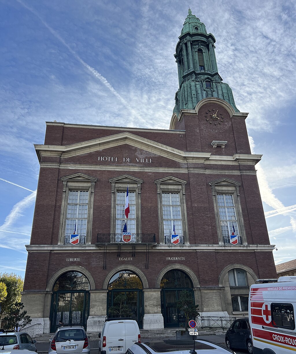 Décrassage ou démoussage de toiture Bois-Colombes