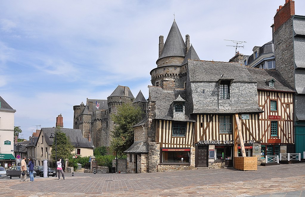 Décrassage ou démoussage de toiture Vitré