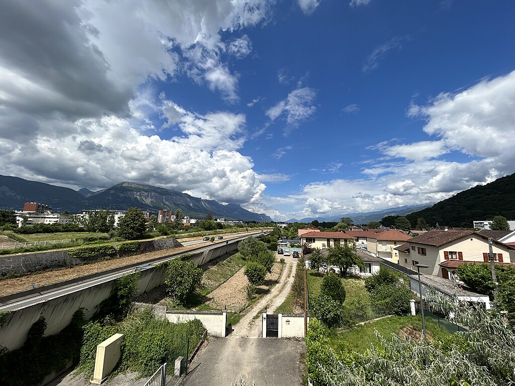 Décrassage ou démoussage de toiture Saint-Martin-d'Hères