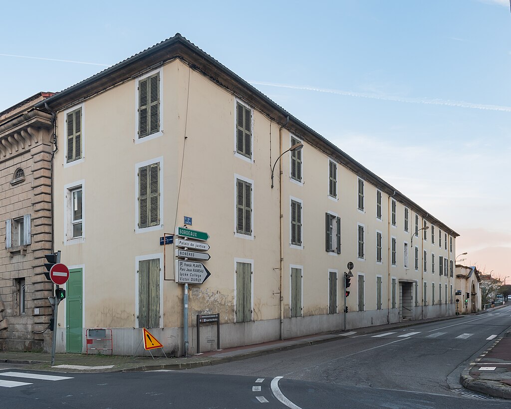 Décrassage ou démoussage de toiture Mont-de-Marsan