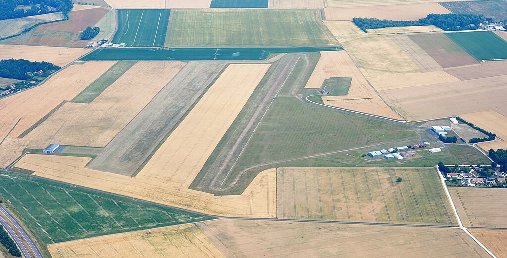 Décrassage ou démoussage de toiture Montargis