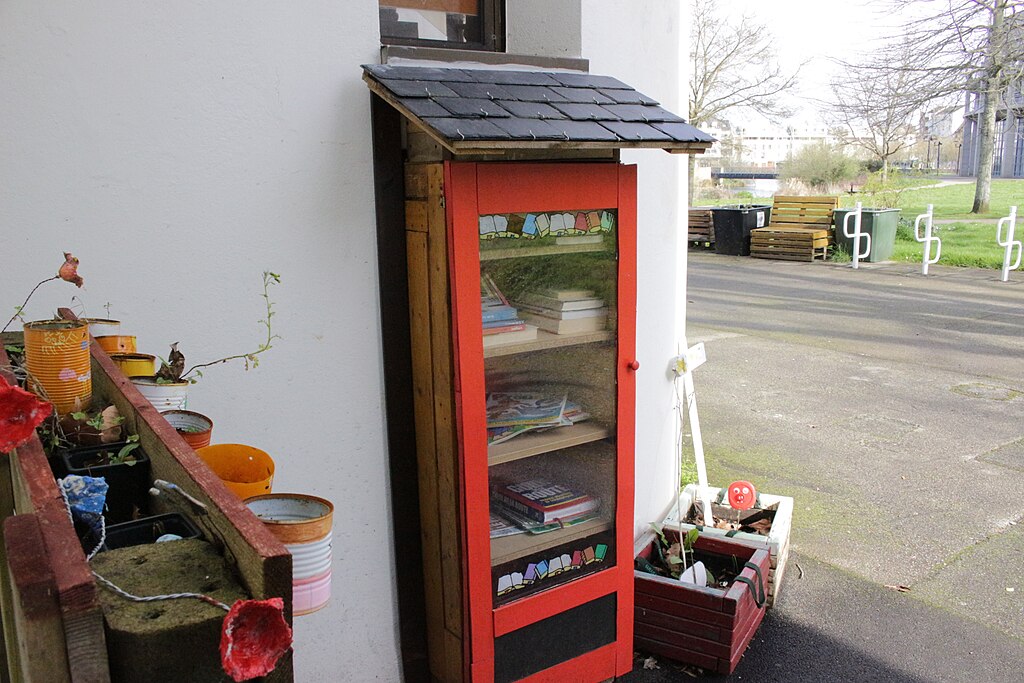 Décrassage ou démoussage de toiture Lanester