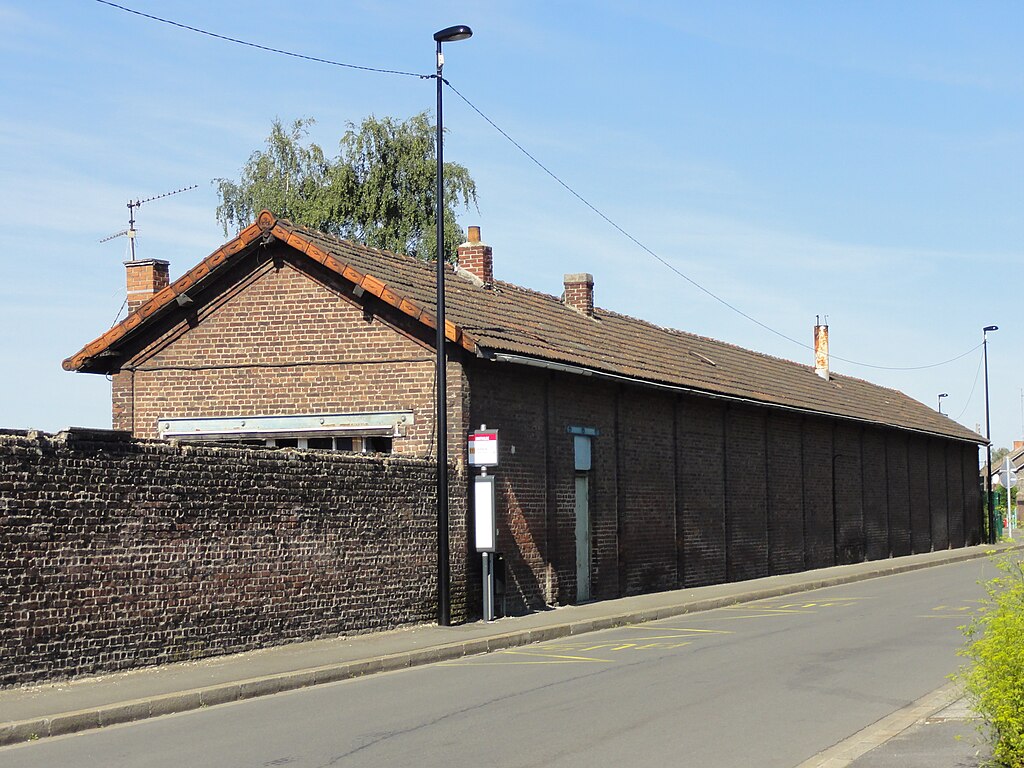Décrassage ou démoussage de toiture Denain