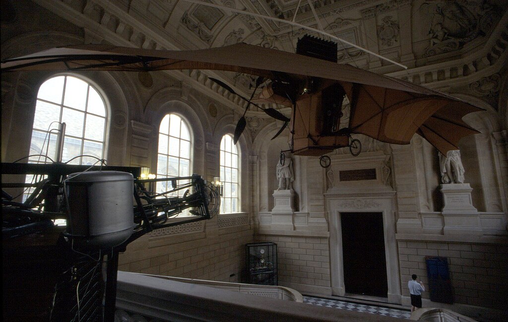 Décrassage ou démoussage de toiture Avion