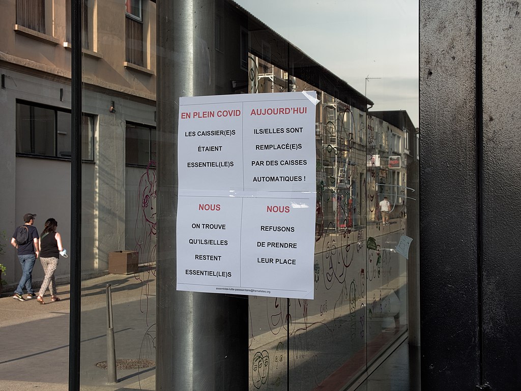 Décrassage ou démoussage de toiture Oullins