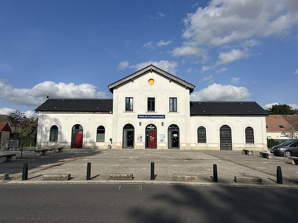 Décrassage ou démoussage de toiture Brie-Comte-Robert