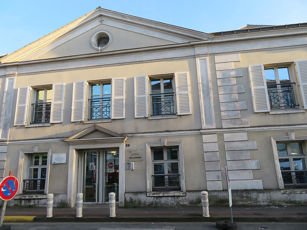 Décrassage ou démoussage de toiture Montfermeil