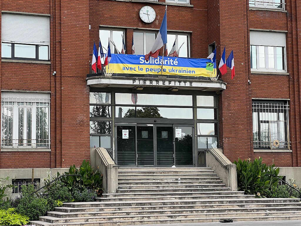 Décrassage ou démoussage de toiture Pierrefitte-sur-Seine