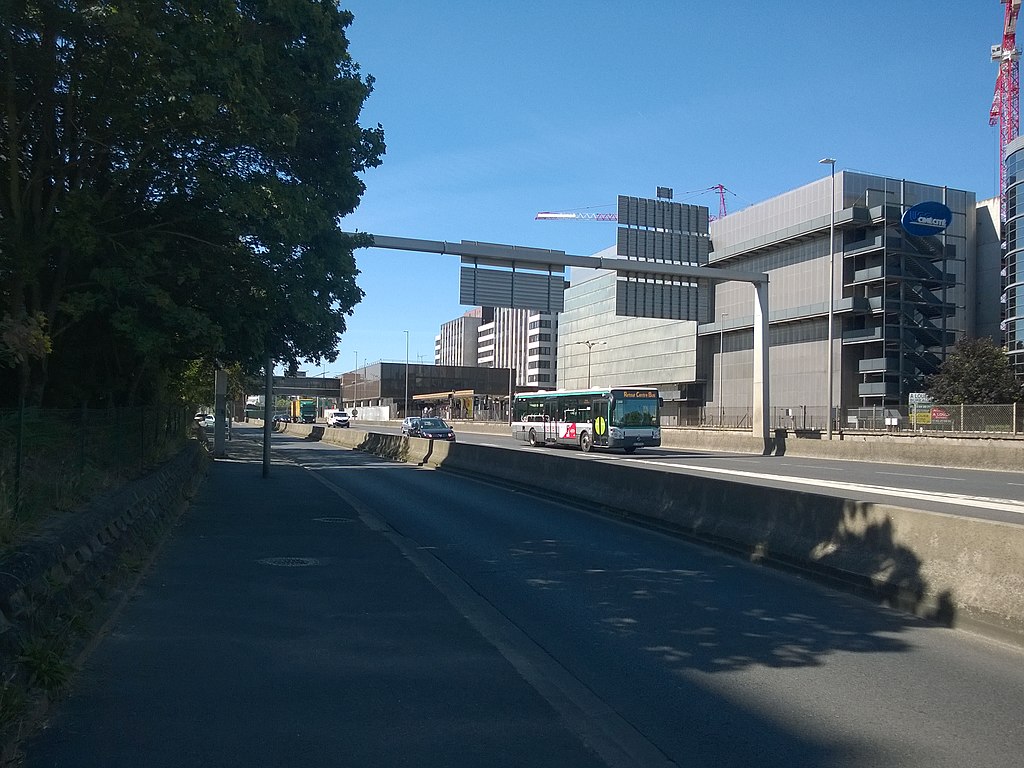 Décrassage ou démoussage de toiture Créteil