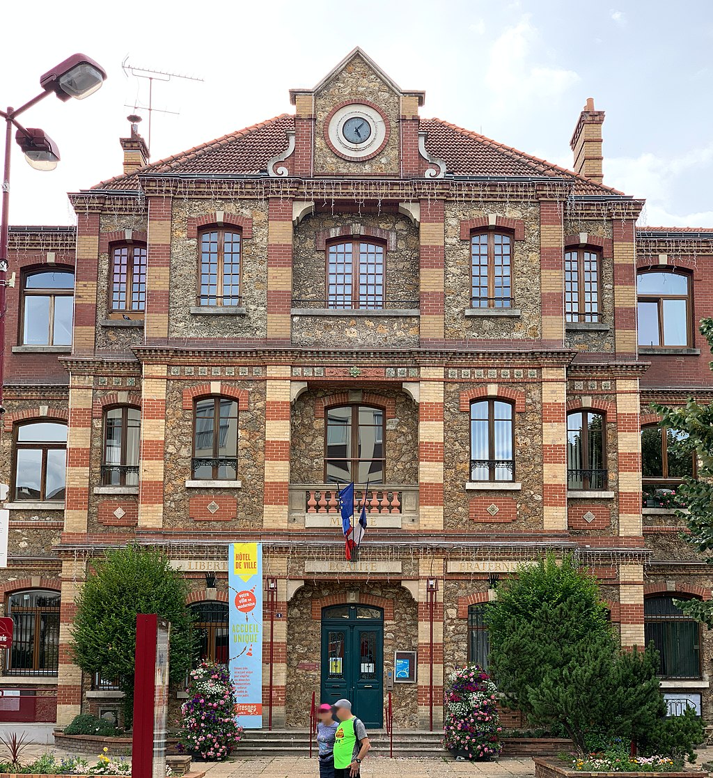 Décrassage ou démoussage de toiture Fresnes