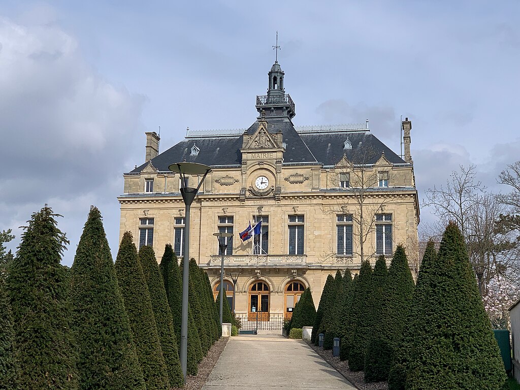 Décrassage ou démoussage de toiture Le Perreux-sur-Marne