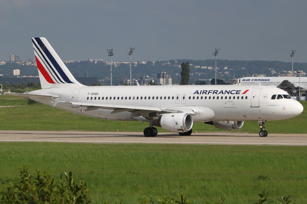 Décrassage ou démoussage de toiture Orly
