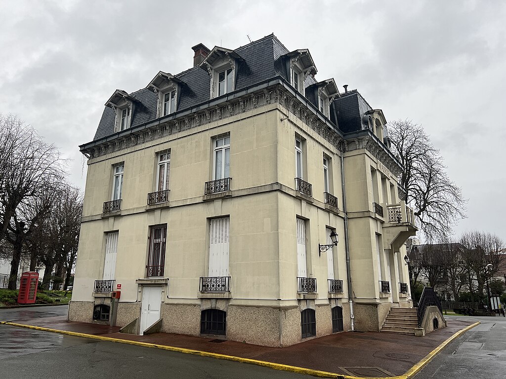 Décrassage ou démoussage de toiture Villiers-sur-Marne