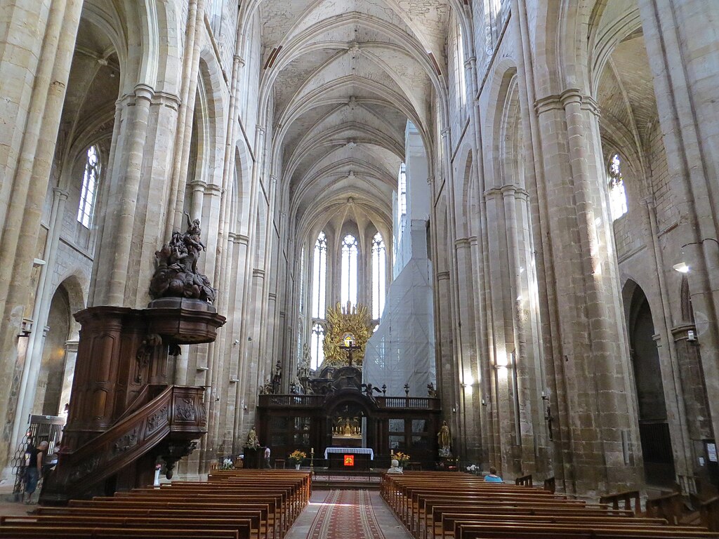 Décrassage ou démoussage de toiture Saint-Maximin-la-Sainte-Baume