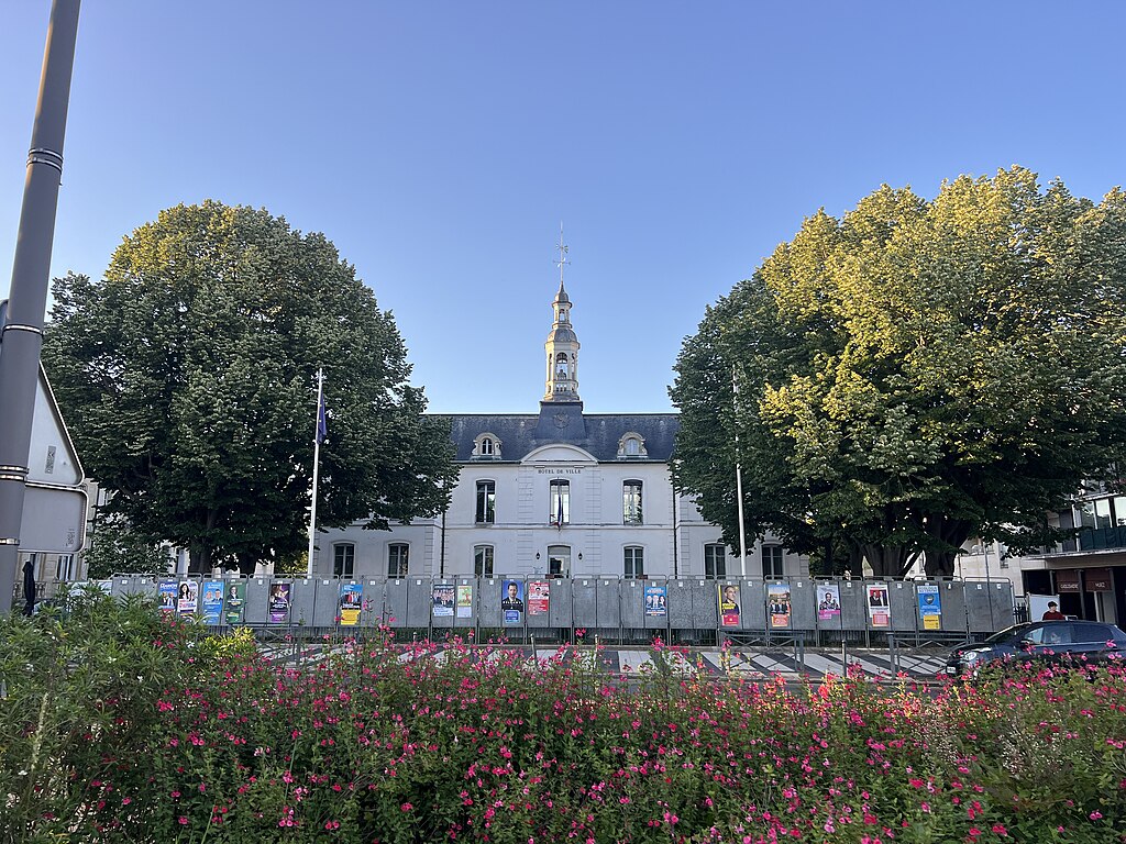 Décrassage ou démoussage de toiture Chatou